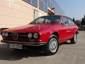 Alfa Romeo Alfetta 1978 rot